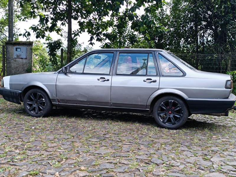 SANTANA 1.8 GLS 8V GASOLINA 2P MANUAL - 1990 - IVOTI
