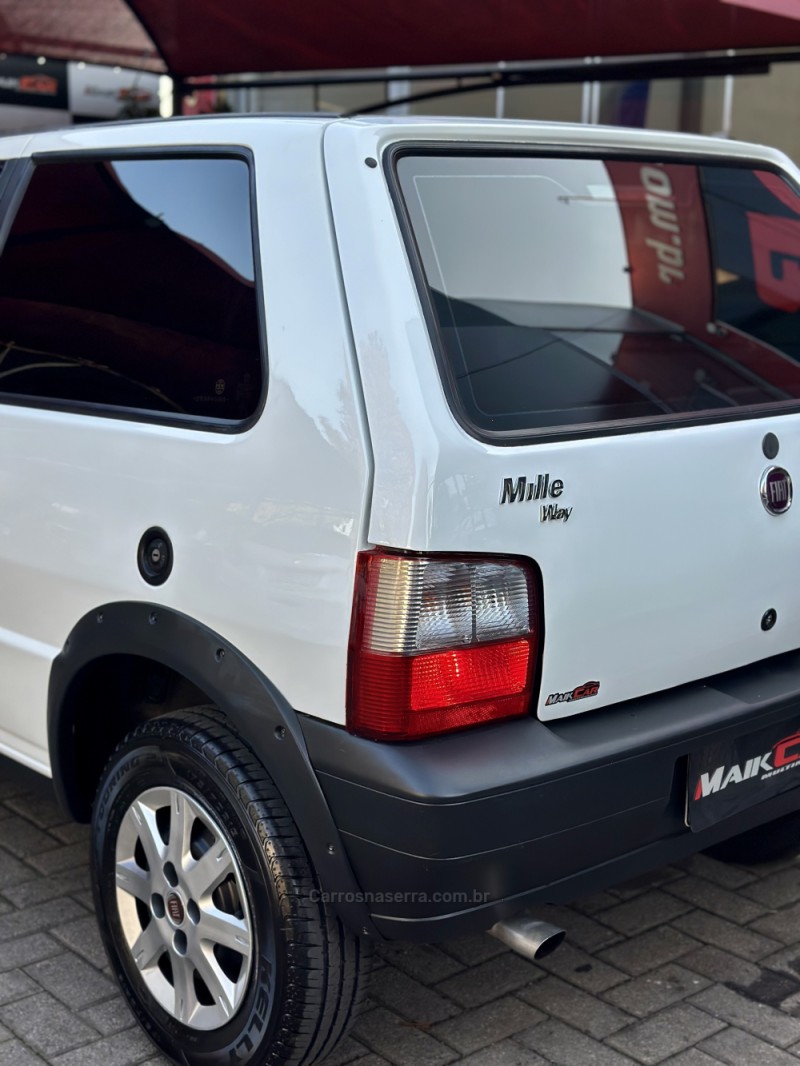 UNO 1.0 MPI MILLE WAY ECONOMY 8V FLEX 2P MANUAL - 2012 - ESTâNCIA VELHA