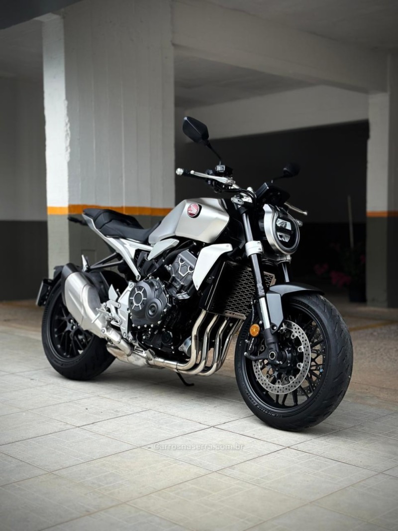 cb 1000r abs 2022 caxias do sul
