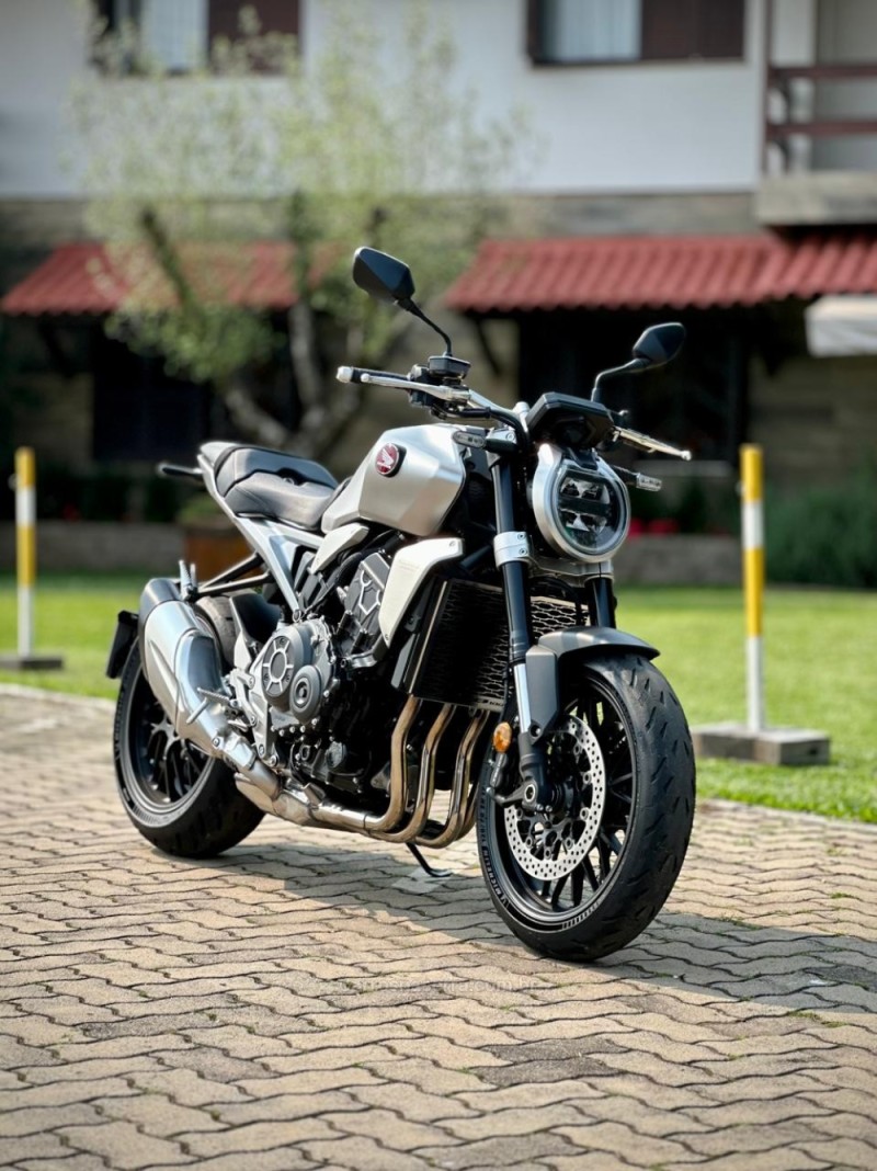 CB 1000R ABS - 2022 - CAXIAS DO SUL
