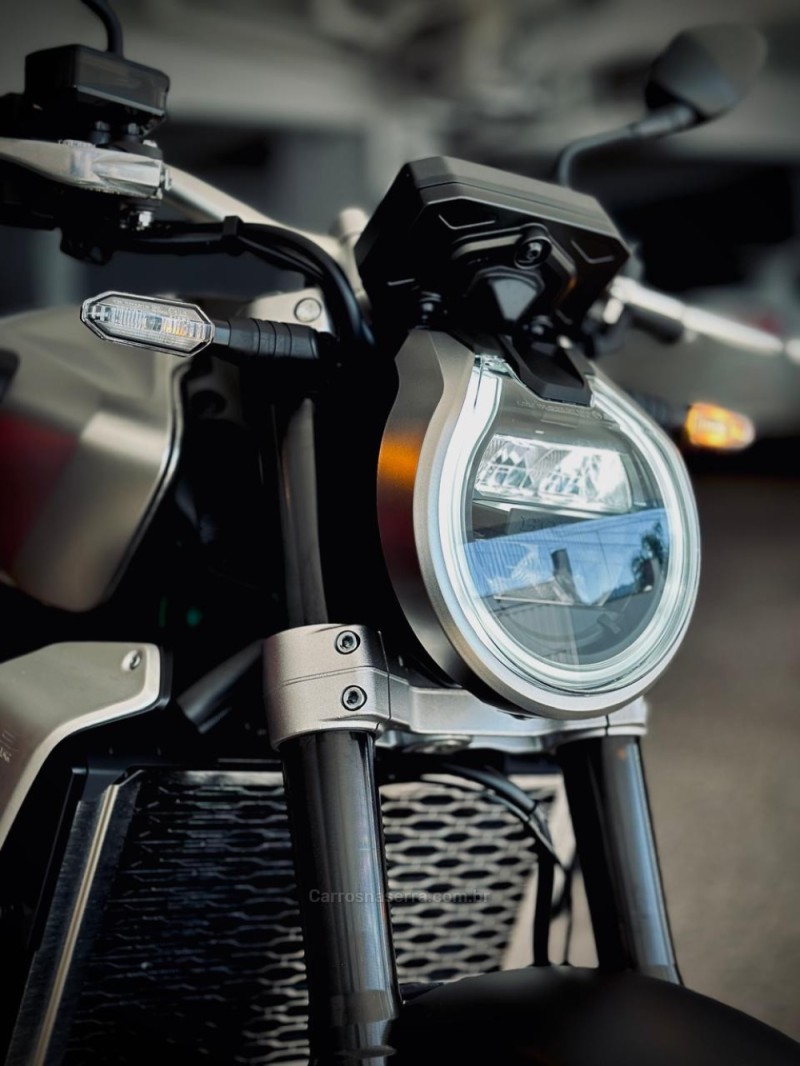 CB 1000R ABS - 2022 - CAXIAS DO SUL