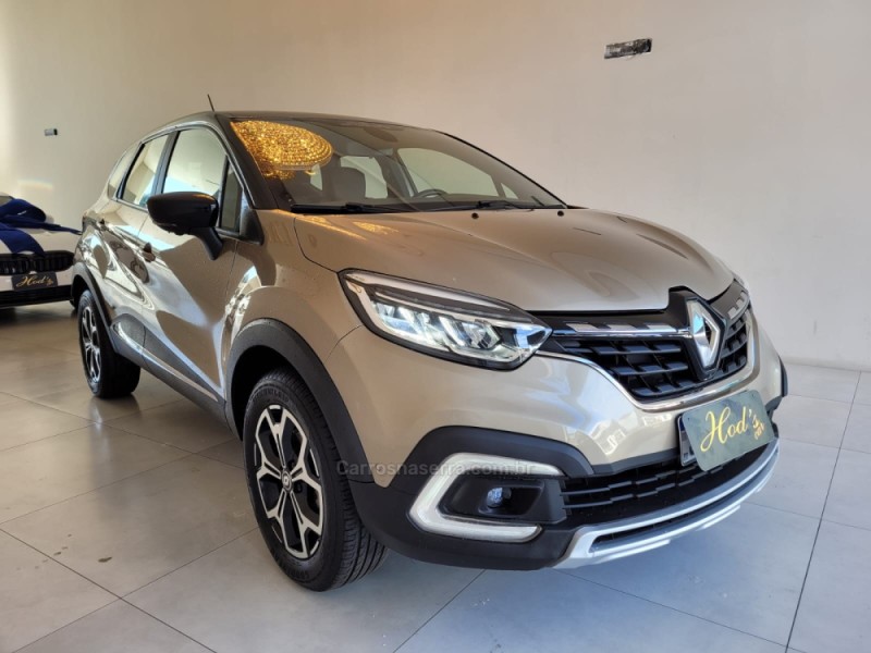 CAPTUR 1.3 ICONIC 16V TURBO FLEX 4P AUTOMÁTICO - 2022 - CANELA