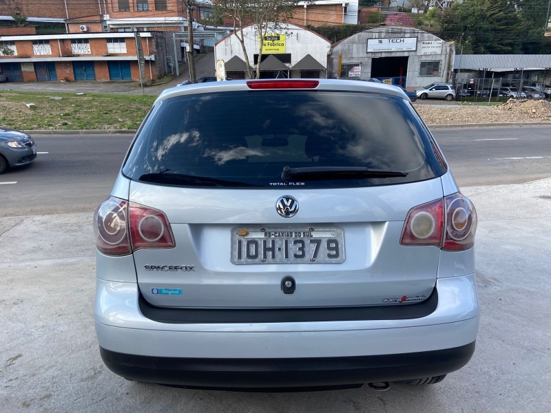 SPACEFOX 1.6 MI COMFORTLINE 8V FLEX 4P MANUAL - 2008 - CAXIAS DO SUL