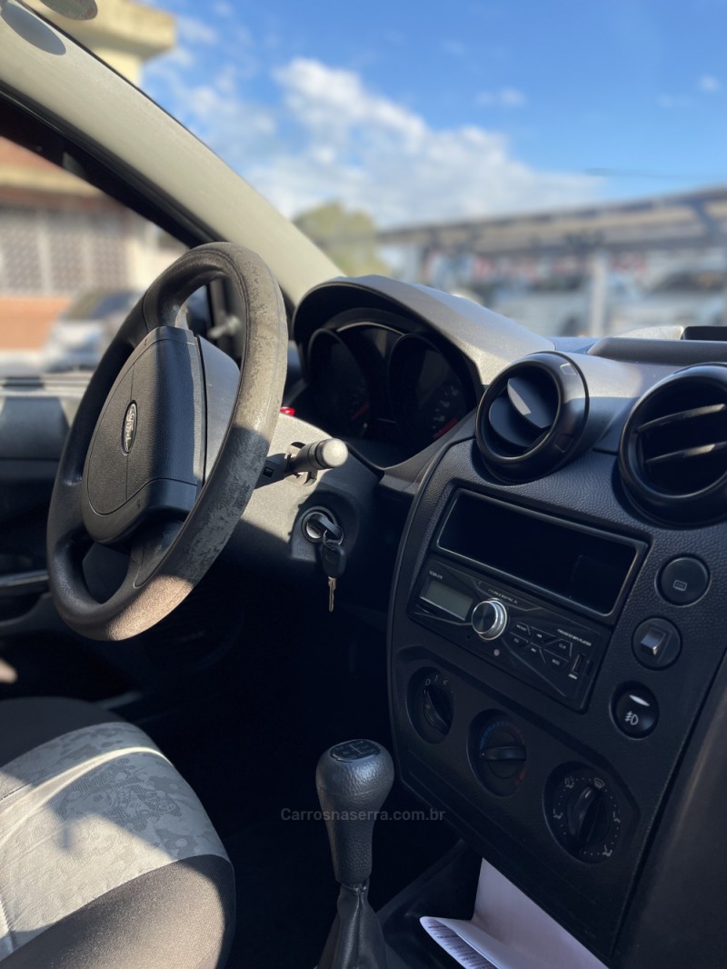 FIESTA 1.0 MPI CLASS 8V FLEX 4P MANUAL - 2008 - CAXIAS DO SUL
