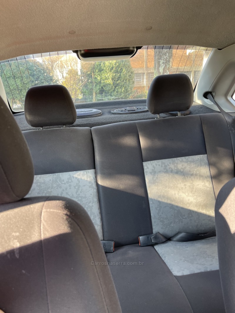 FIESTA 1.0 MPI CLASS 8V FLEX 4P MANUAL - 2008 - CAXIAS DO SUL
