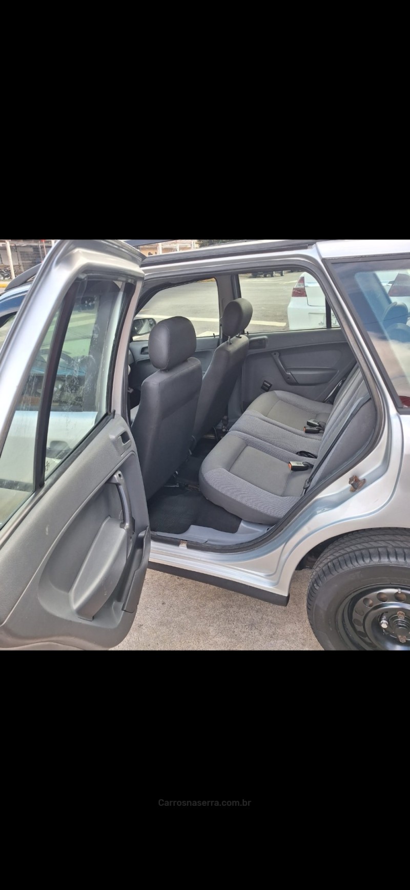PARATI 1.6 MI 8V FLEX 4P MANUAL G.IV - 2006 - CAXIAS DO SUL