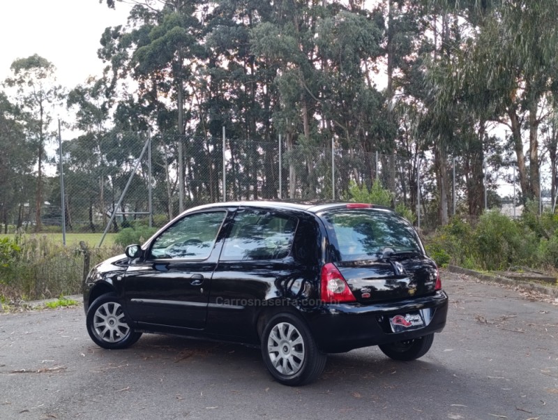 CLIO 1.0 CAMPUS 16V FLEX 2P MANUAL - 2011 - CAXIAS DO SUL