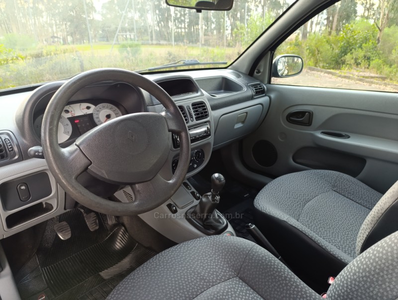 CLIO 1.0 CAMPUS 16V FLEX 2P MANUAL - 2011 - CAXIAS DO SUL