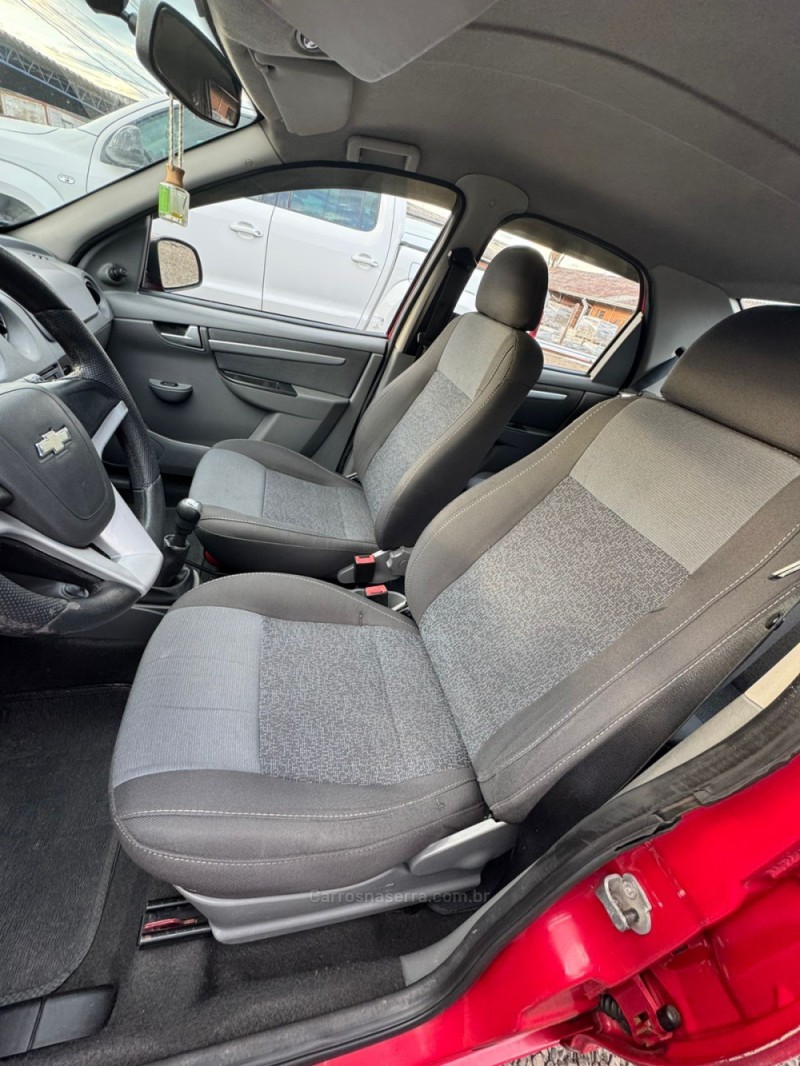 PRISMA 1.4 MPFI LT 8V FLEX 4P MANUAL - 2012 - IGREJINHA