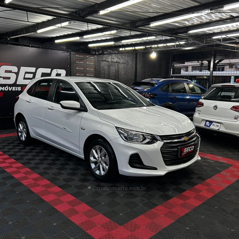 ONIX 1.0 LT 12V FLEX 4P MANUAL - 2023 - PASSO FUNDO