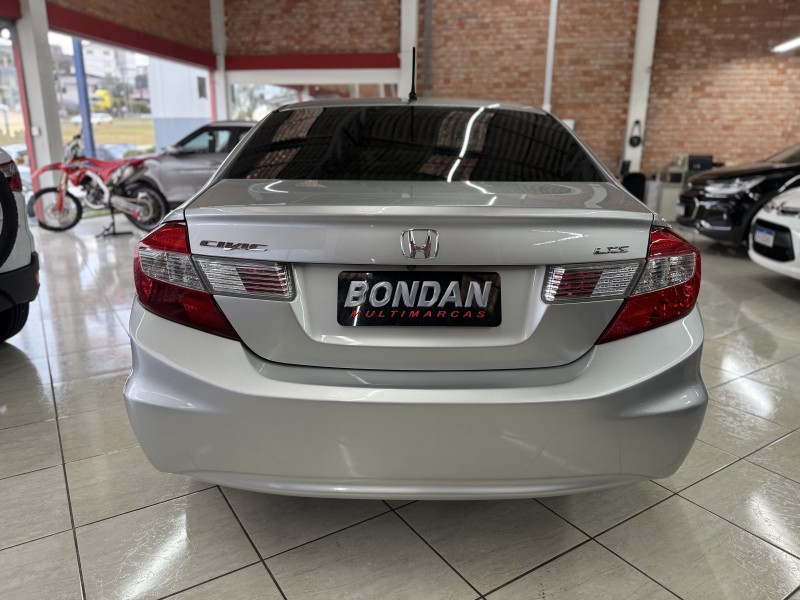 CIVIC 1.8 LXS 16V FLEX 4P AUTOMÁTICO - 2014 - FARROUPILHA