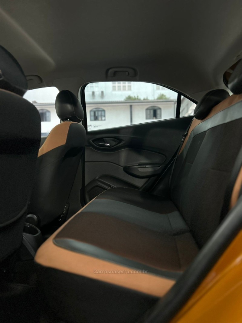 ONIX 1.4 MPFI ACTIV 8V FLEX 4P MANUAL - 2017 - PASSO FUNDO