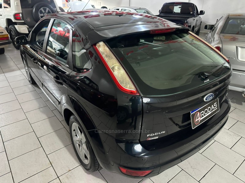 FOCUS 2.0 GLX 16V FLEX 4P MANUAL - 2011 - BENTO GONçALVES