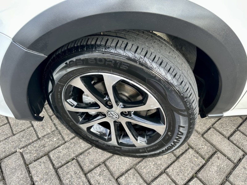 SAVEIRO 1.6 MI TRENDLINE CD 8V FLEX 2P MANUAL - 2016 - SAPIRANGA