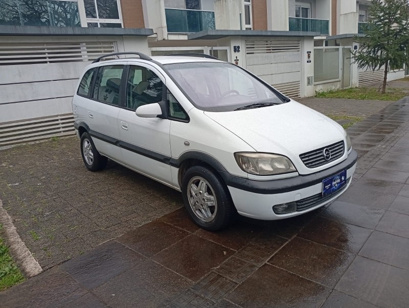 ZAFIRA 2.0 MPFI CD 8V GASOLINA 4P MANUAL - 2002 - FARROUPILHA