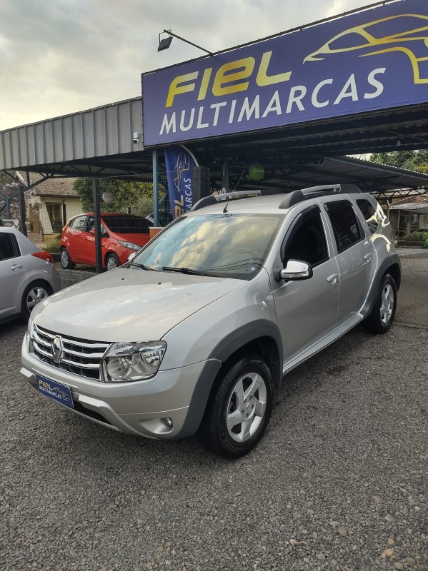 DUSTER 1.6 DYNAMIQUE 4X2 16V FLEX 4P MANUAL