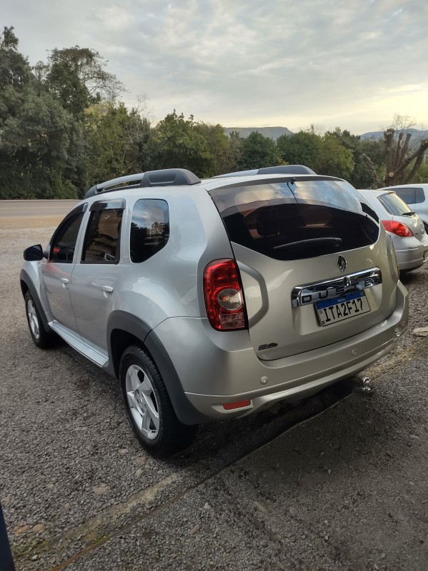 DUSTER 1.6 DYNAMIQUE 4X2 16V FLEX 4P MANUAL - 2013 - VALE REAL