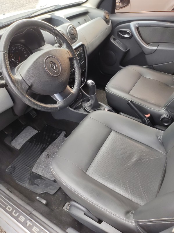 DUSTER 1.6 DYNAMIQUE 4X2 16V FLEX 4P MANUAL - 2013 - VALE REAL