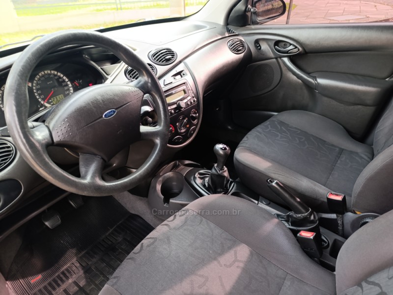 FOCUS 1.6 8V FLEX 4P MANUAL - 2009 - CAXIAS DO SUL