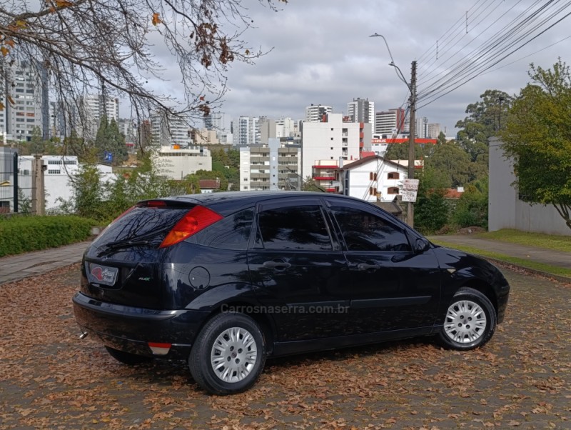 FOCUS 1.6 8V FLEX 4P MANUAL - 2009 - CAXIAS DO SUL
