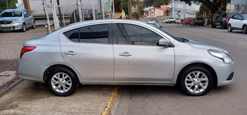 VERSA 1.6 16V FLEX SL 4P MANUAL - 2016 - FARROUPILHA