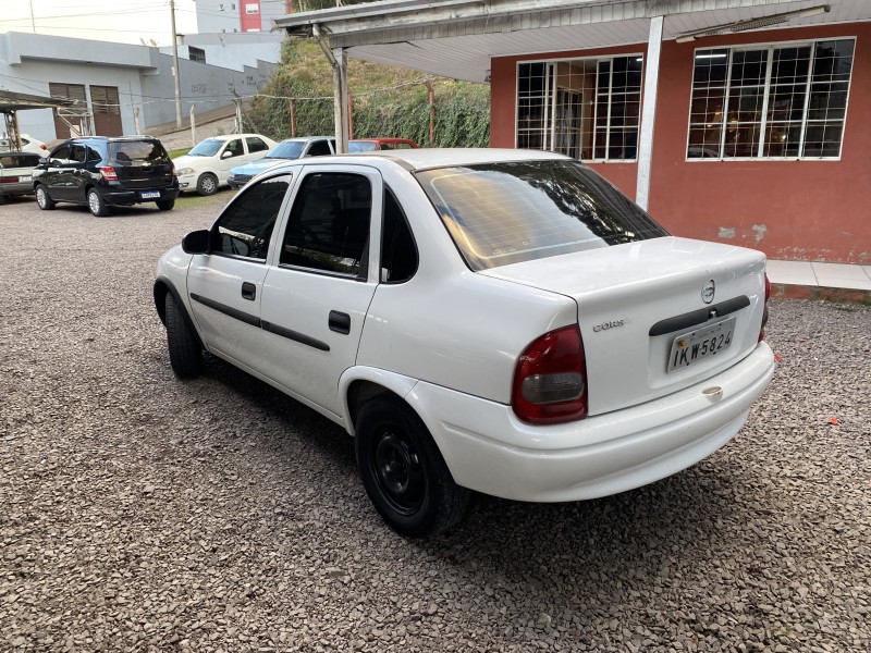 CORSA 1.0 MPFI CLASSIC SEDAN 8V GASOLINA 4P MANUAL - 2003 - CAXIAS DO SUL