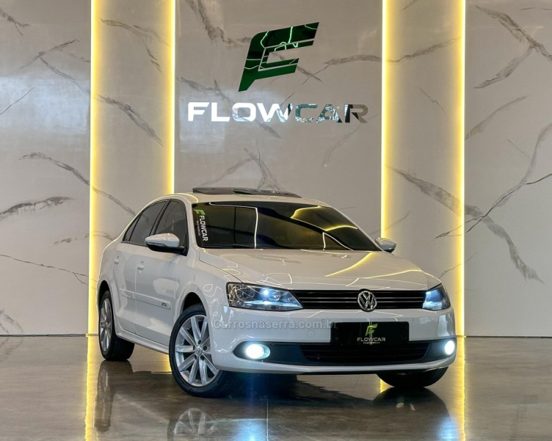 JETTA 2.0 COMFORTLINE FLEX 4P TIPTRONIC - 2012 - GARIBALDI