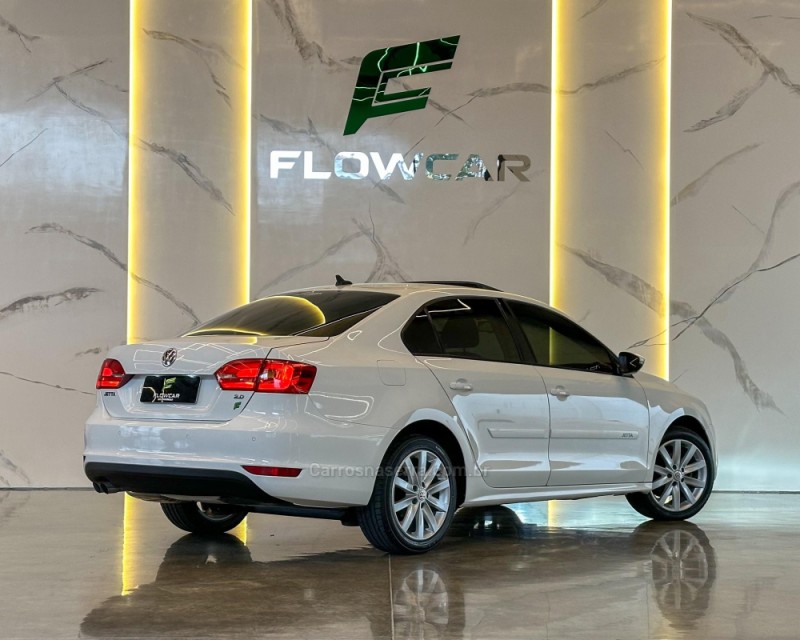 JETTA 2.0 COMFORTLINE FLEX 4P TIPTRONIC - 2012 - GARIBALDI