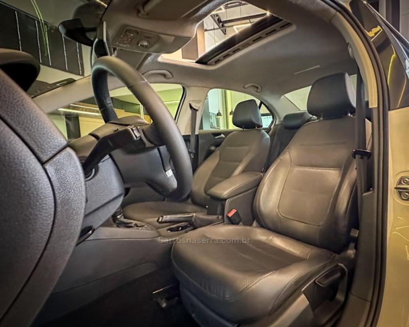 JETTA 2.0 COMFORTLINE FLEX 4P TIPTRONIC - 2012 - GARIBALDI
