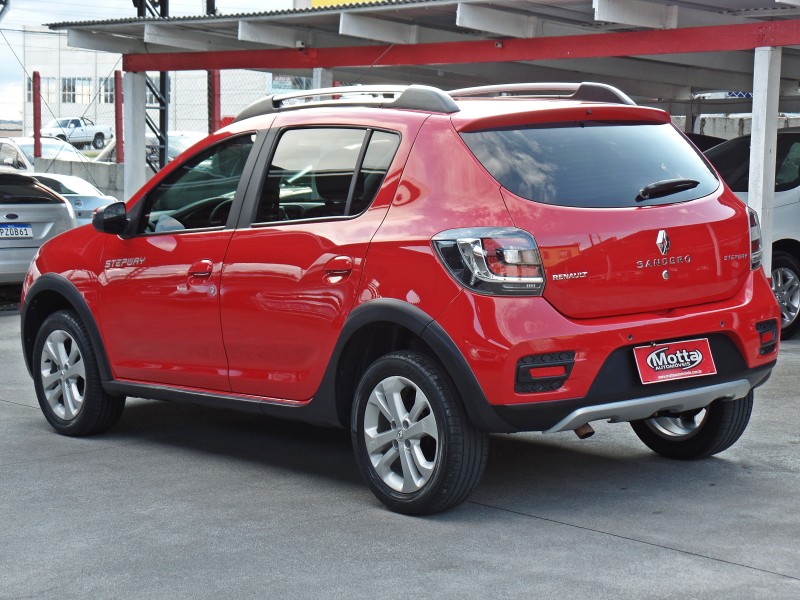 SANDERO 1.6 STEPWAY 8V FLEX 4P MANUAL - 2016 - CAXIAS DO SUL