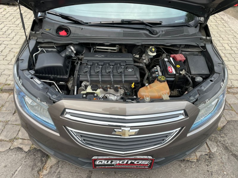 PRISMA 1.4 MPFI LTZ 8V FLEX 4P MANUAL - 2014 - CAXIAS DO SUL