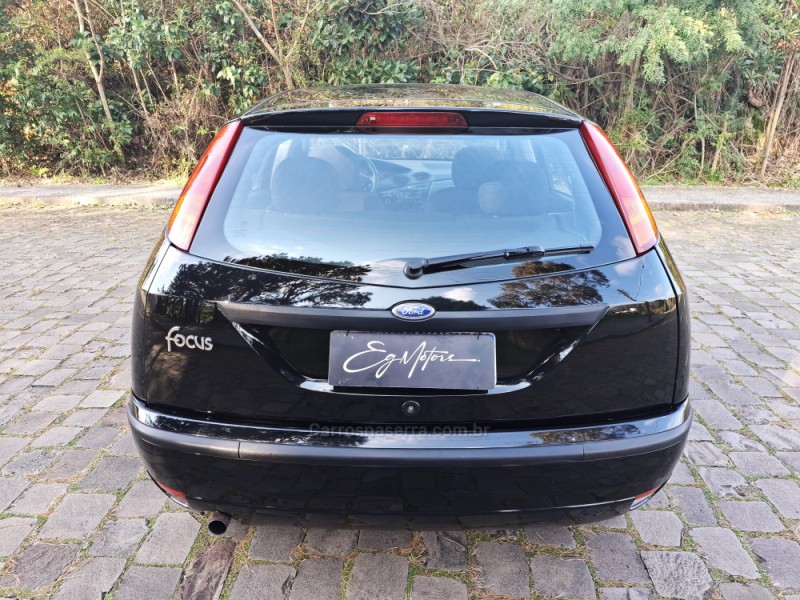 FOCUS 1.6 GL 8V FLEX 4P MANUAL - 2007 - BENTO GONçALVES