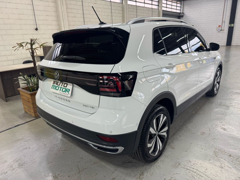 T-CROSS 1.4 HIGHLINE TSI 16V FLEX 4P AUTOMÁTICO - 2022 - CAXIAS DO SUL