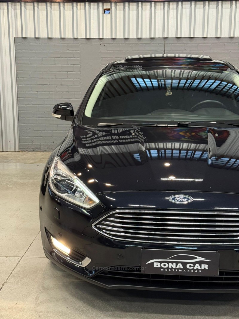 FOCUS 2.0 TITANIUM PLUS HATCH 16V FLEX 4P AUTO - 2017 - CAXIAS DO SUL