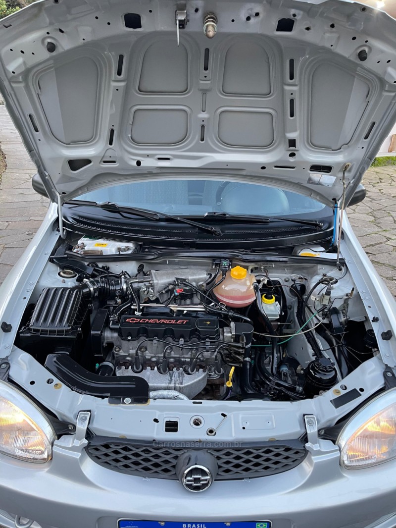 CORSA 1.0 MPFI MILENIUM 8V GASOLINA 4P MANUAL - 2000 - BENTO GONçALVES