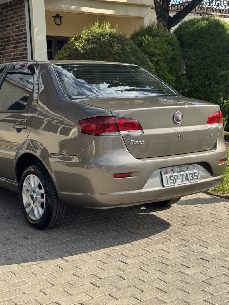 SIENA 1.0 MPI EL CELEBRATION 8V FLEX 4P MANUAL - 2012 - ENCANTADO