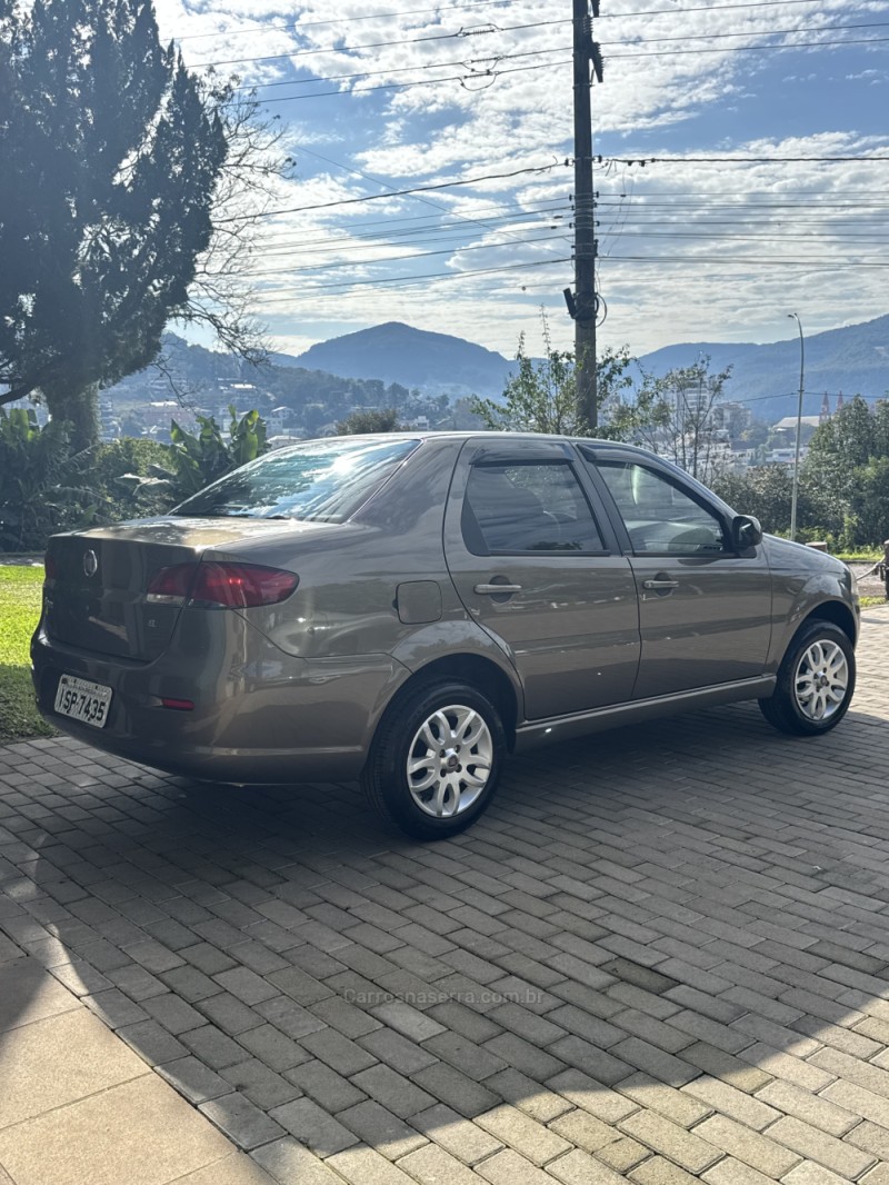 SIENA 1.0 MPI EL CELEBRATION 8V FLEX 4P MANUAL - 2012 - ENCANTADO
