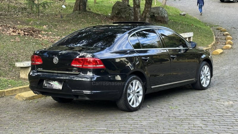 PASSAT 2.0 16V TSI BLUEMOTION GASOLINA HIGHLINE 4P DSG - 2012 - CAXIAS DO SUL