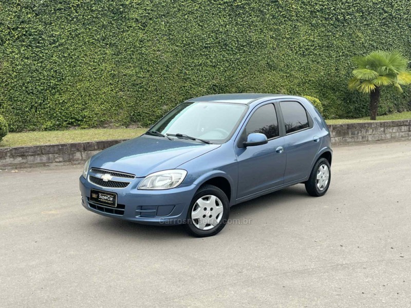 CELTA 1.0 MPFI LT 8V FLEX 4P MANUAL - 2015 - BENTO GONçALVES