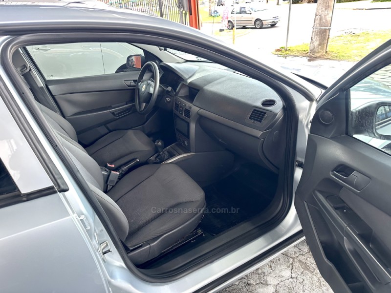 VECTRA 2.0 MPFI EXPRESSION 8V FLEX 4P MANUAL - 2009 - CAXIAS DO SUL
