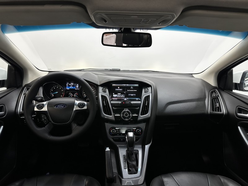FOCUS 2.0 TITANIUM PLUS SEDAN 16V FLEX 4P AUTOMÁTICO - 2015 - CAXIAS DO SUL