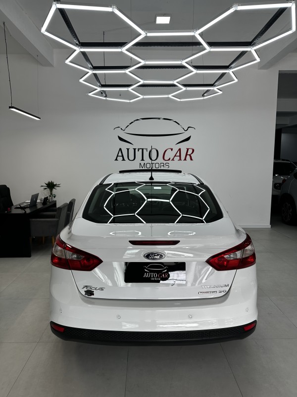 FOCUS 2.0 TITANIUM PLUS SEDAN 16V FLEX 4P AUTOMÁTICO - 2015 - CAXIAS DO SUL