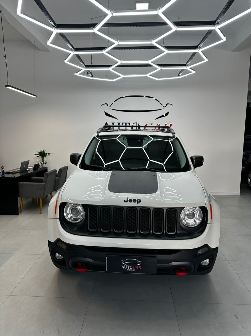 RENEGADE 2.0 16V TURBO DIESEL TRAILHAWK 4P 4X4 AUTOMÁTICO - 2016 - CAXIAS DO SUL
