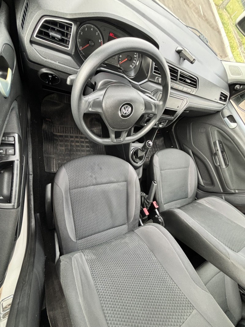 VOYAGE 1.0 12V MPI TOTALFLEX COMFORTLINE 4P MANUAL - 2017 - CARLOS BARBOSA