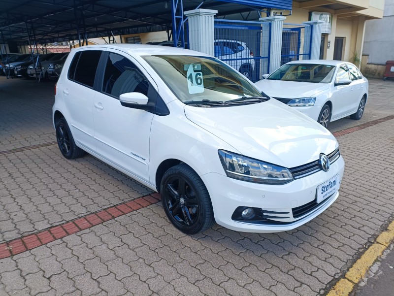 FOX 1.6 MSI COMFORTLINE 8V FLEX 4P MANUAL - 2016 - BOM PRINCíPIO