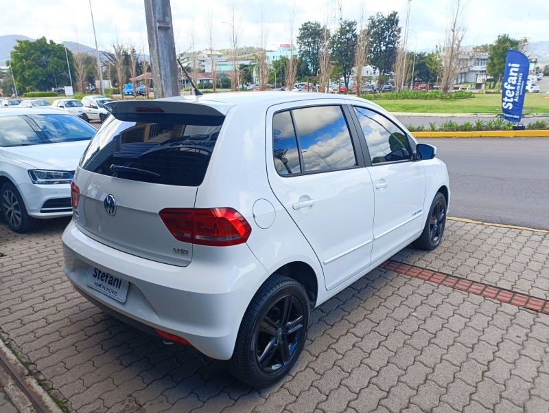 FOX 1.6 MSI COMFORTLINE 8V FLEX 4P MANUAL - 2016 - BOM PRINCíPIO