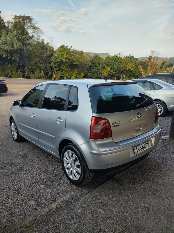 POLO 1.6 MI SÉRIE OURO 8V GASOLINA 4P MANUAL - 2003 - VALE REAL