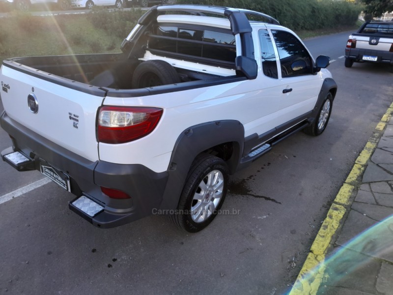 STRADA 1.8 MPI ADVENTURE CE 8V FLEX 2P MANUAL - 2014 - NOVA PRATA