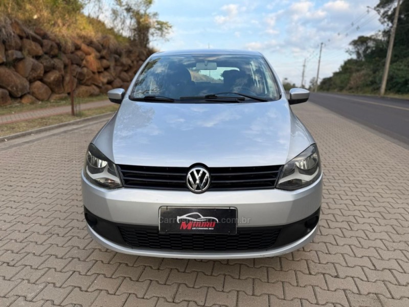 FOX 1.0 MI 8V FLEX 4P MANUAL - 2011 - IVOTI
