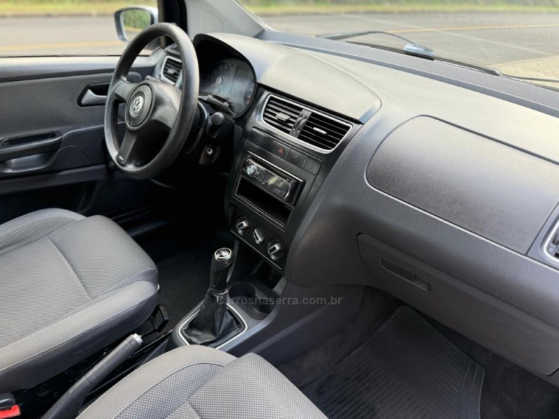 FOX 1.0 MI 8V FLEX 4P MANUAL - 2011 - IVOTI